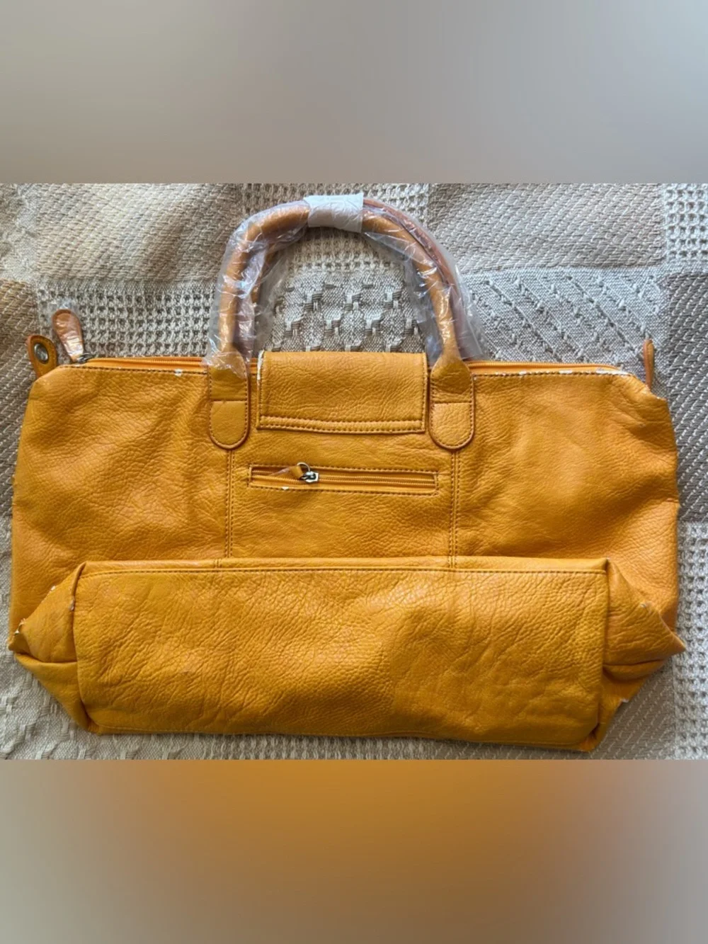 Structured Yellow Leather-Look Shoulder Tote - FLAW - Picture 2 of 7